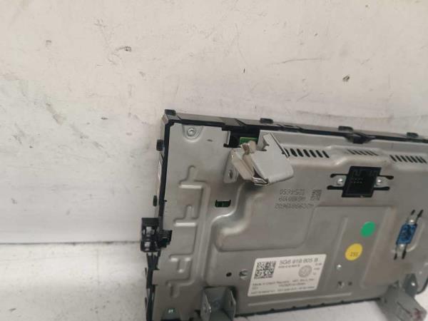 RADIO GPS VAG - Vue 3